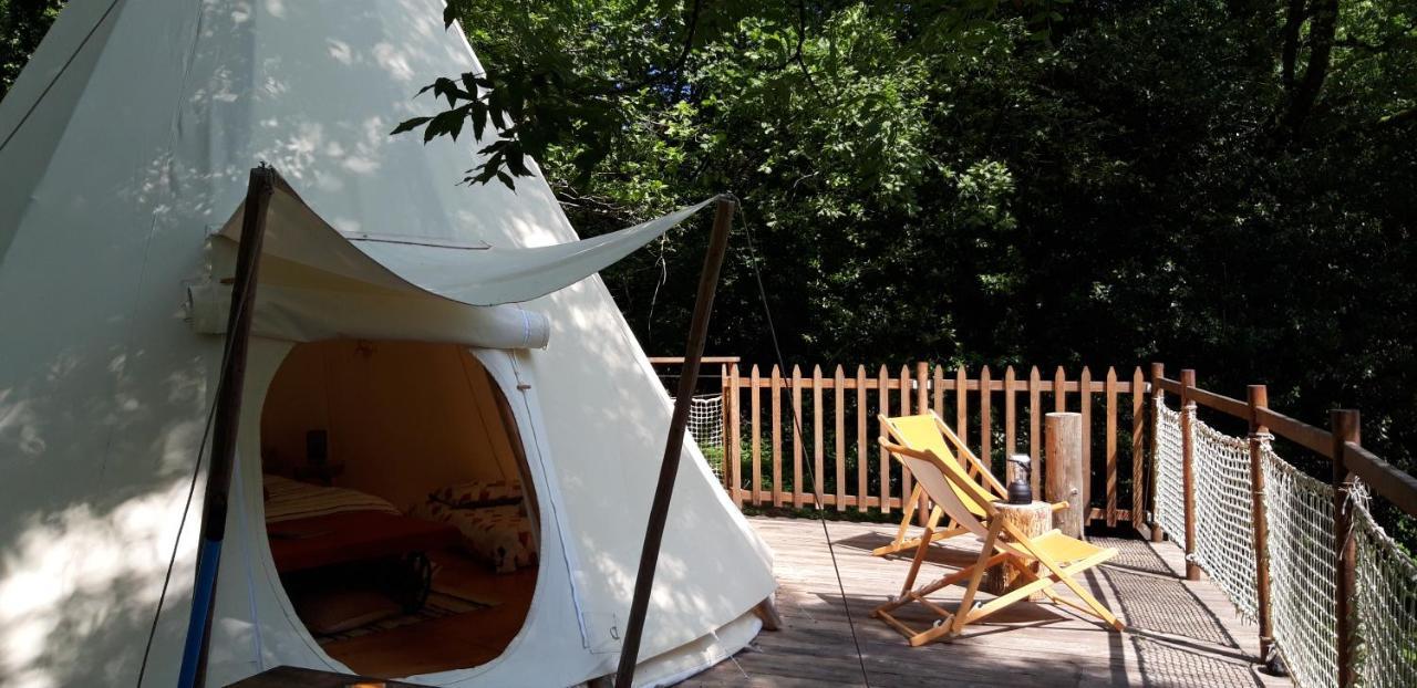 Le Tipi A Marie, Deconnectez- Vous !!! Hotel Cambounes Exterior photo